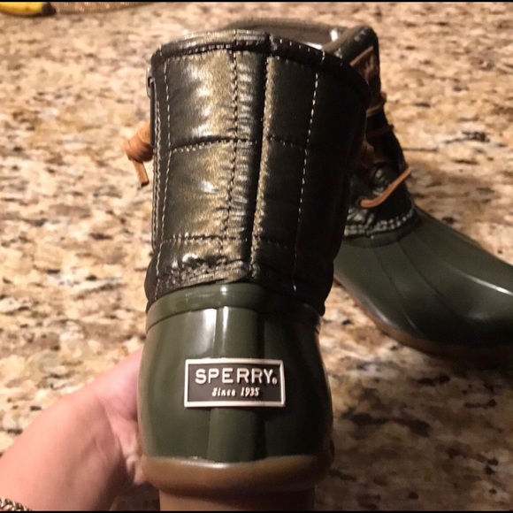 Women’s Saltwater Rain Boot NEW - Picture 4 of 5